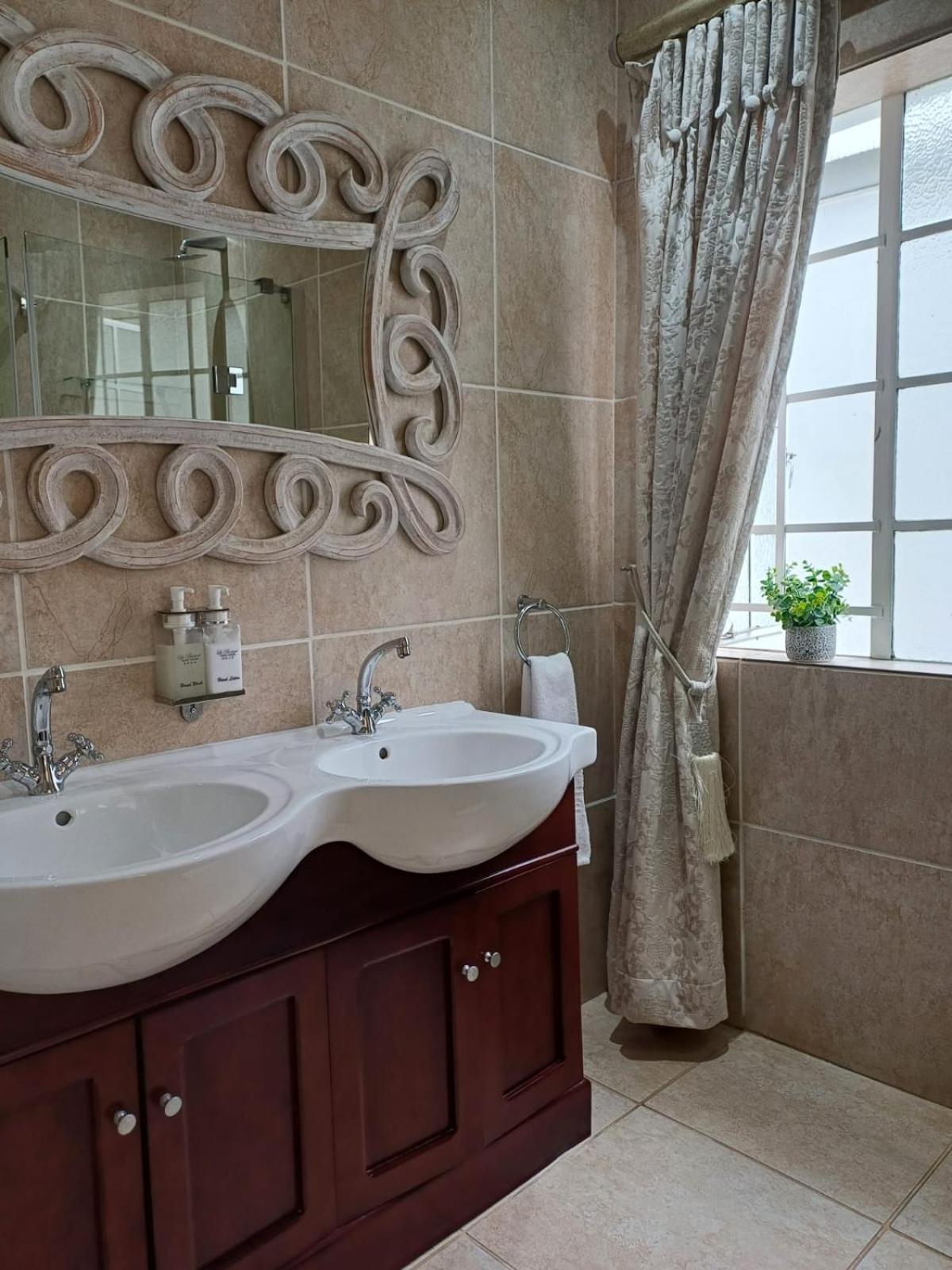 La Barune Guest House Tzaneen Ngoại thất bức ảnh