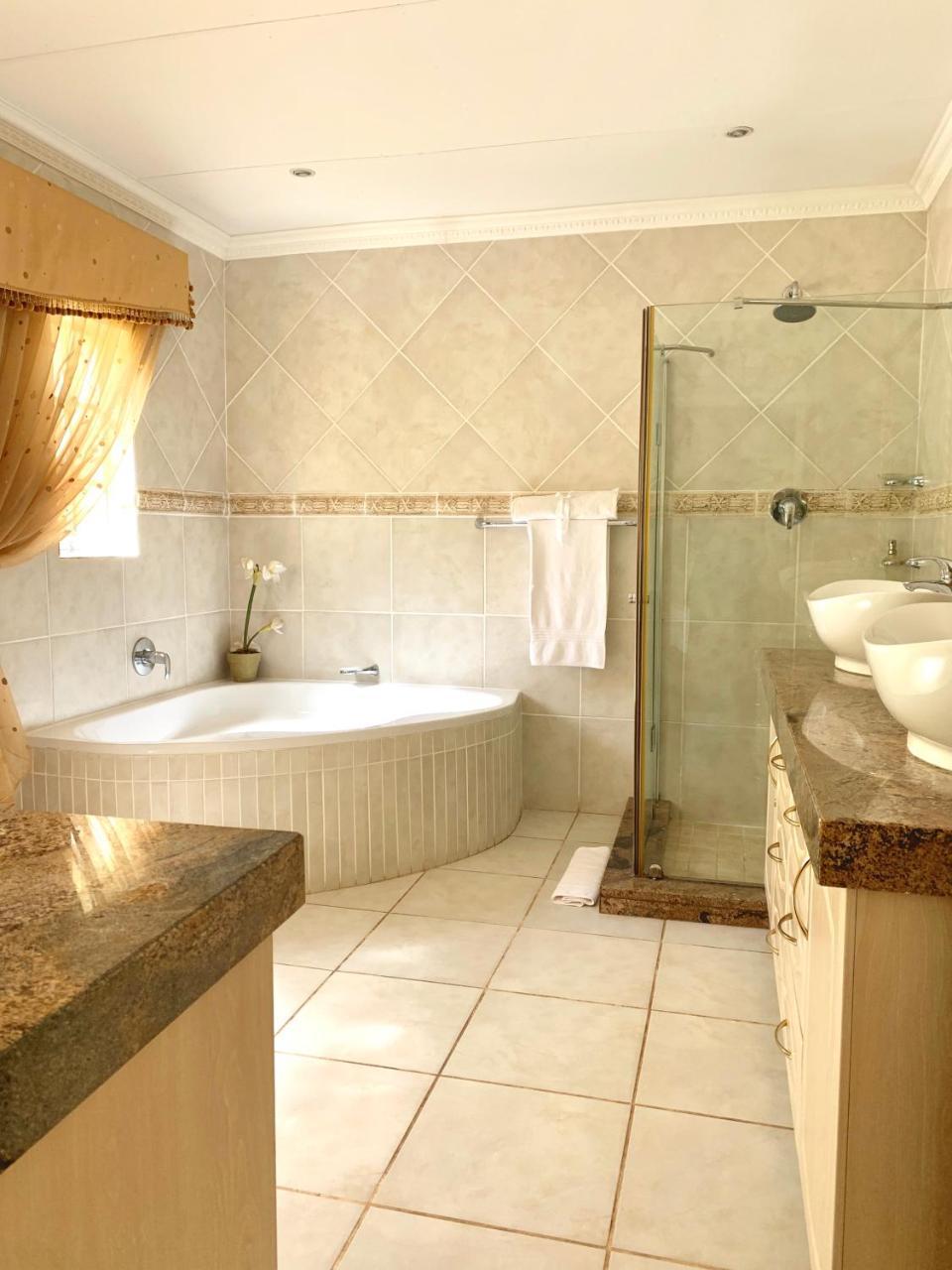 La Barune Guest House Tzaneen Ngoại thất bức ảnh